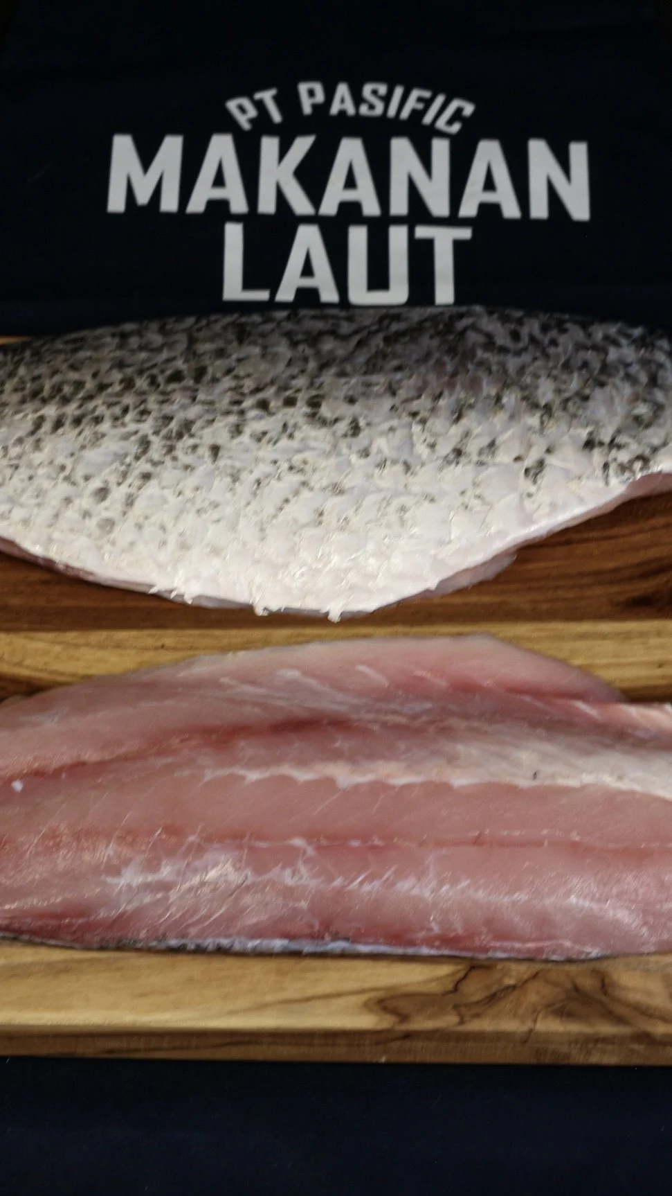 Wild barramundi fillet Bali – skin-on and skinless portions